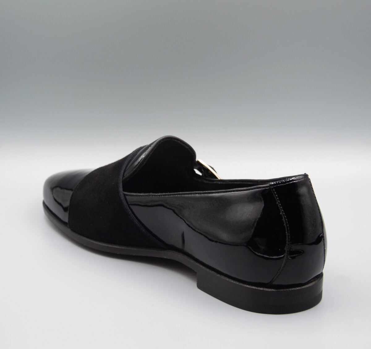 Superbia - Mocassino vernice e camoscio nero - immagine 3