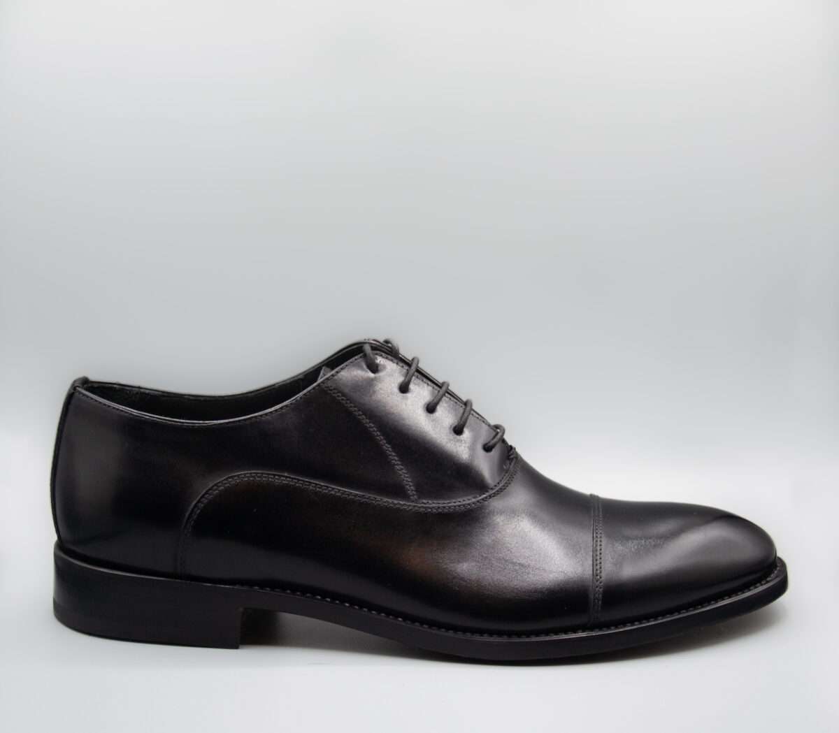 Hodie - Oxford in pelle nera - immagine 2