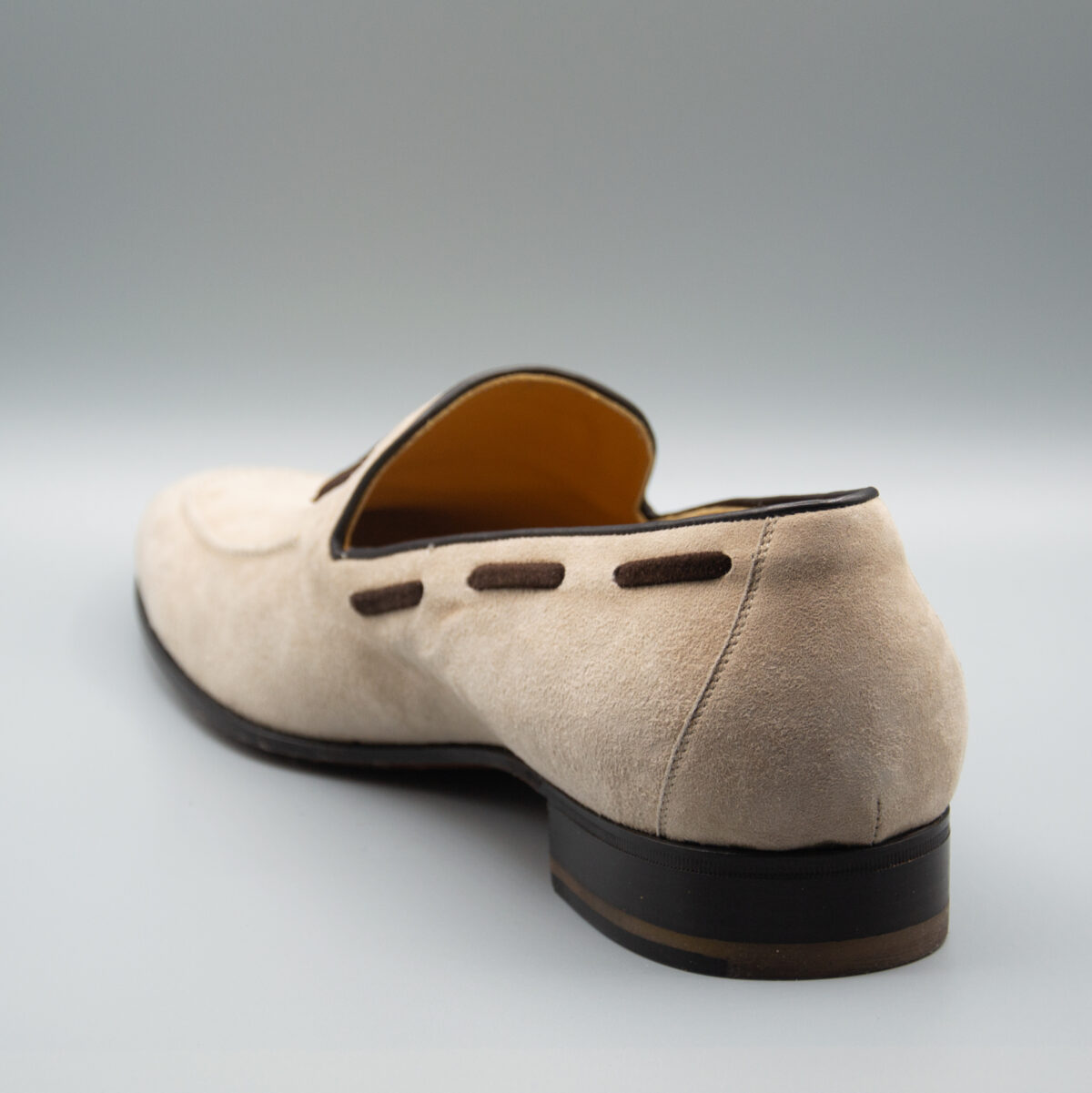Libido - Mocassino in camoscio stucco - immagine 2