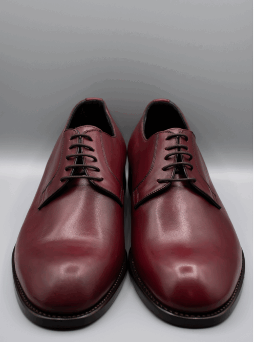Ratio Derby artigianale Made in Italy in pelle con suola in cuoio rossa, elegante e versatile
